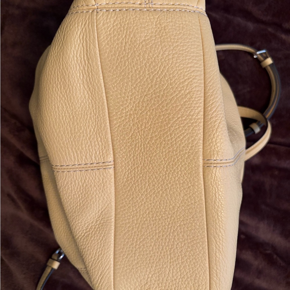 Coach Soft Yellow Leather Shoulder Bag - Picture 16 of 16